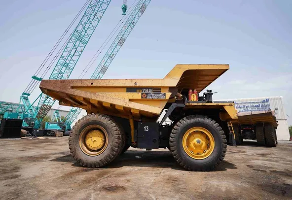2020 Komatsu HD785-7 Rigid Dump Truck Right View - RD-0491