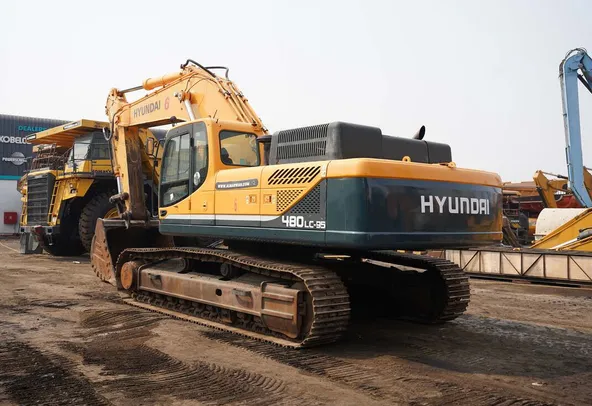 2020 Hyundai 480LC-9S Track Excavator Rear Left Side View
