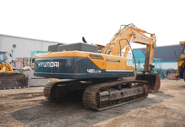2020 Hyundai 480LC-9S Track Excavator Rear Right Side View