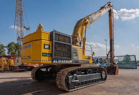 2020 Komatsu PC850-8R1 Long Boom Excavator Rear Right View