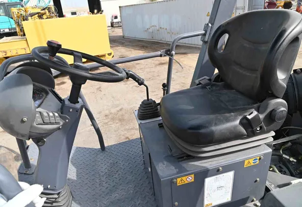 2021 Hamm 311D Single Drum Roller Cabin View - RO-0438