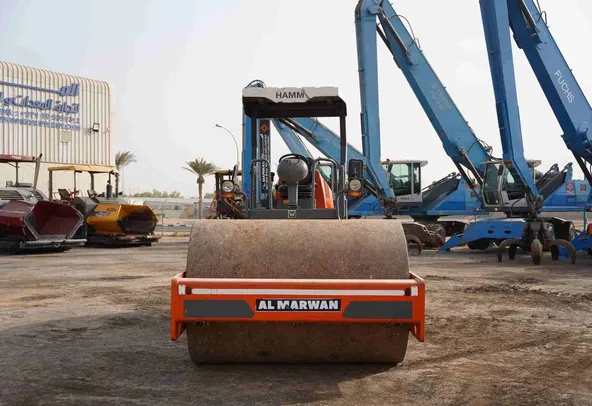 2021 Hamm 311D Single Drum Roller Front View - RO-0438