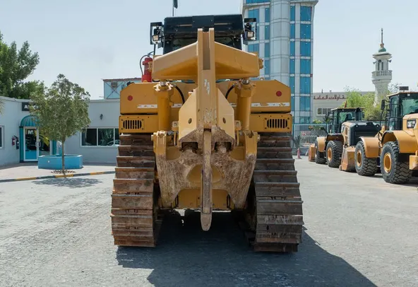 2021 Caterpillar D8T Bulldozer Rear View