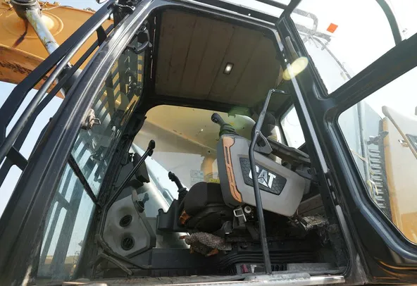 2022 Cat 395 Excavator Cabin View
