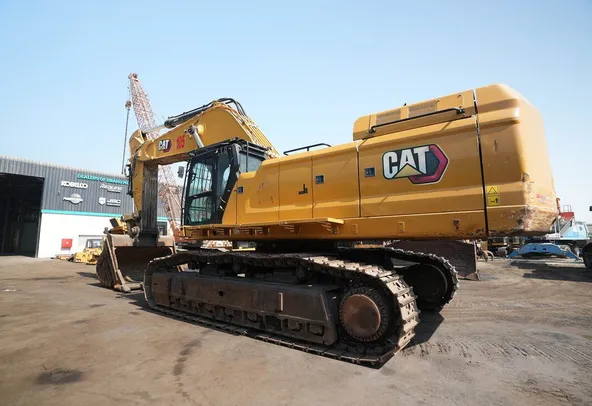 2022 Cat 395 Excavator Rear Left View