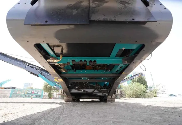 2023 Powerscreen Horizon 6203 Horizontal Screener Undercarriage View - CE-0012