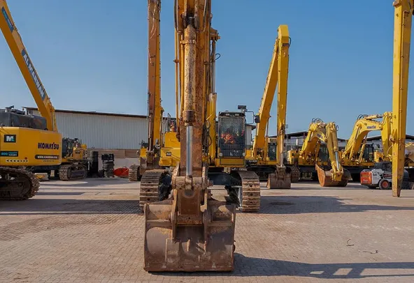 2023 Komatsu PC850-8R1 Long Boom Excavator Front View