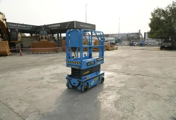 Sinoboom 0407SE Electric Scissor Lift Front Left View