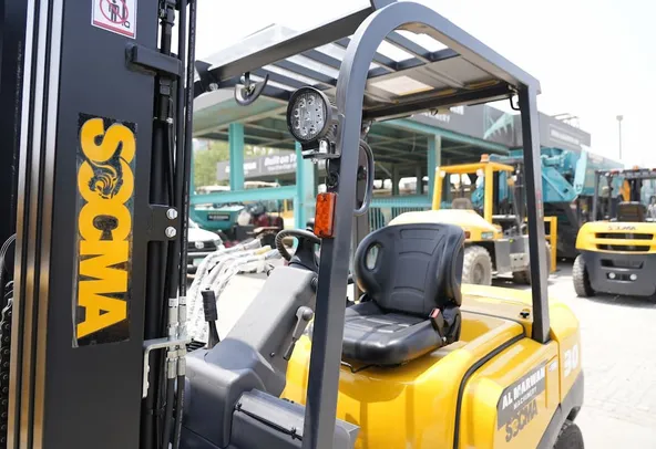 2025 Socma HNF-30 Diesel Forklift Inside Cabin View