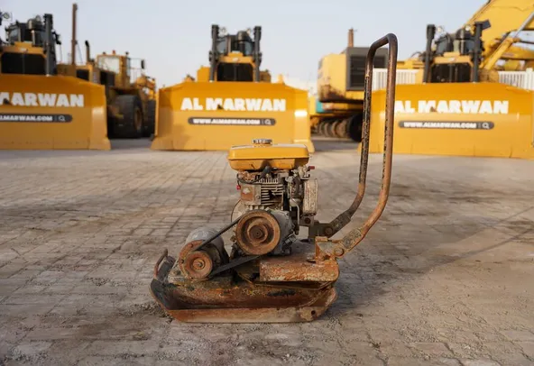 Used 2005 Sakai PC100 Plate Compactor | Al Marwan