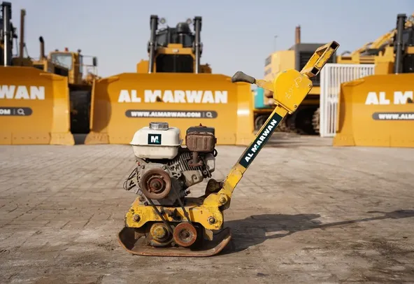 Sakai PF65 Reversible Plate Compactor 2005 left side -Al Marwan Machinery