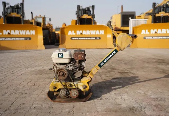 2005 Sakai PF65 Plate Compactor left side view - Al Marwan Machinery