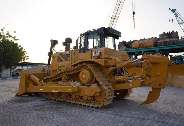 2022 Like-New Caterpillar Cat D8T Crawler Dozer Bulldozer Tractor