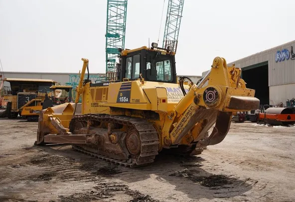 Used Komatsu D155A-6 Crawler Bulldozer Tractor