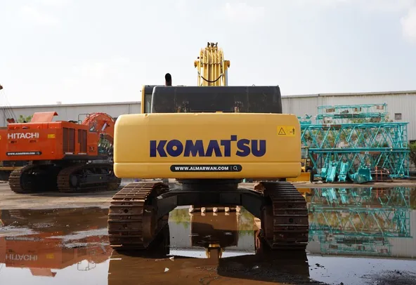 Komatsu PC450-8 Track Excavator 2016 rear-view- Al Marwan Heavy Machinery