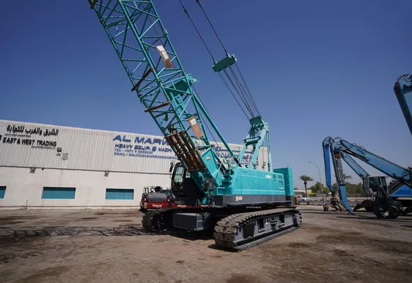 CKS800 Kobelco Cranes Front Left View