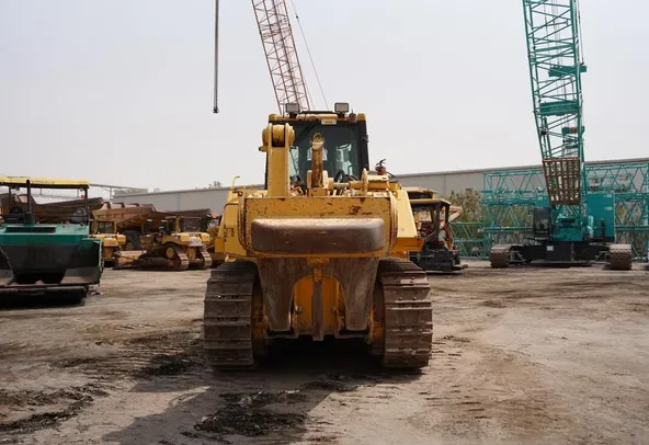 Used Komatsu D155A-6 Crawler Bulldozer Tractor
