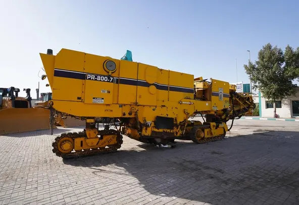 2001 CMI (Terex) PR800-7 Cold Miller rear right view - Al Marwan Heavy Machinery