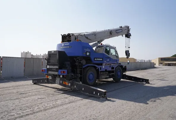Used 2012 Tadano GR250N-2 Mobile Crane 42 ton Rough Terrain All Terrain Crane Heavy Lifting Solution