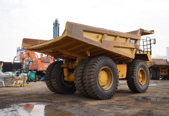 Optimize Efficiency 2022 Caterpillar 777E Rigid Dump Truck