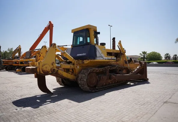 2004 Komatsu D275A-2 Bulldozer rear right side view | Al Marwan
