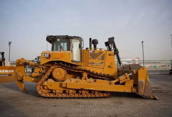 2021 Like-New Cat D8T Crawler Dozer - TT-0146 - Al Marwan