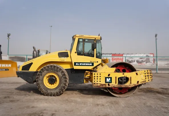 Bomag BW226 DH-4 Vibratory Drum Roller 2014 | Al Marwan