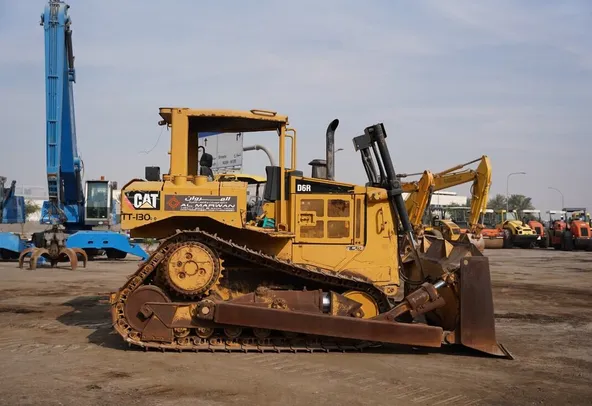 Used Caterpillar D6R Crawler Dozer 2011 | Al Marwan