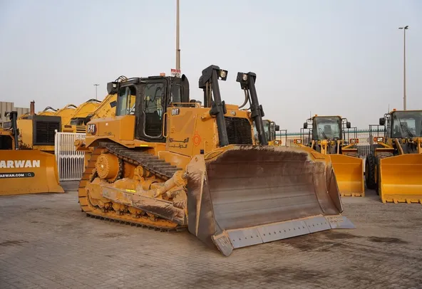 Caterpillar D8T Crawler Bulldozer 2021 front right view
