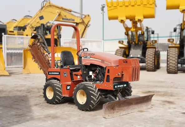 Used Ditch Witch RT36 Wheel Trencher 2006 front right view image