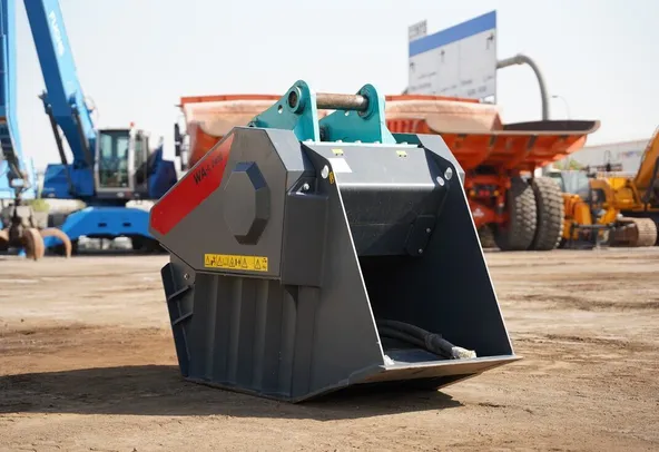 World Attachments WA-C2400 Crusher Bucket 2024 | Al Marwan