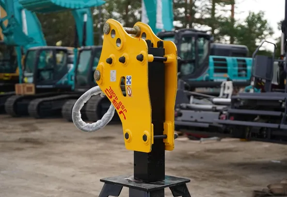 2024 Brand-New Jisung JSC JSB40BL Small-Range Box-Shaped Side-Type Hydraulic Rock Breaker Jackhammer Mini Excavator Backhoe Loader Attachment