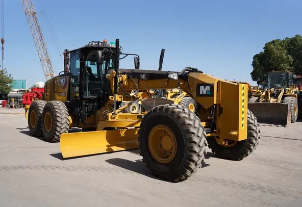 Rent 26-Ton Motor Graders | Al Marwan