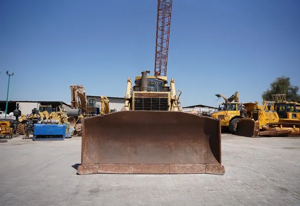 2004 Komatsu D275A-2 Bulldozer front view | Al Marwan