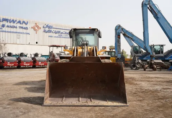 2013 Volvo L120F Wheel Loader front view- Al Marwan Machinery