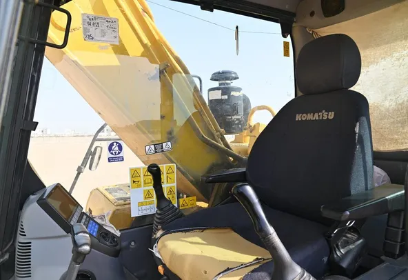 2019 Komatsu PC300-8M0 Standard Boom Excavator EX-0418 - Al Marwan