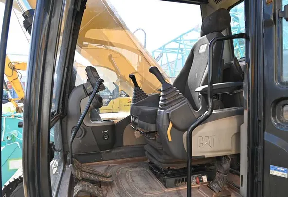 2020 CAT Caterpillar 323D3 Medium 22-Ton Tracked Excavator Crawler Digger-Cabin