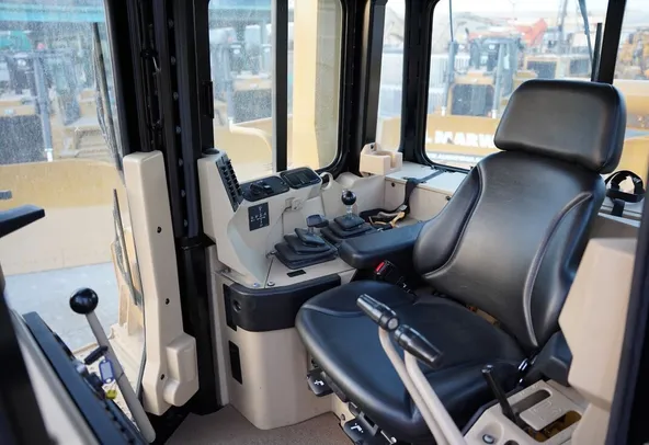 Like-New Cat D9 GC Large Bulldozer 2022 | Al Marwan