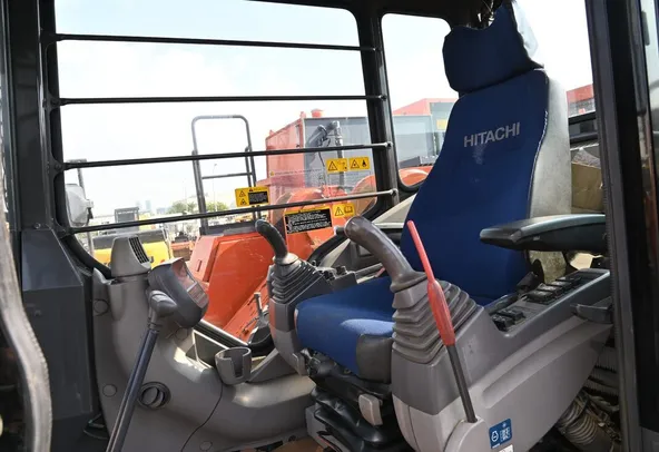 Used 2017 Hitachi EX1200-6 Excavator | Al Marwan