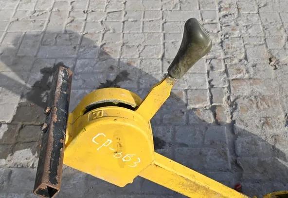 2005 Sakai PF65 Plate Compactor handle view - Al Marwan Machinery