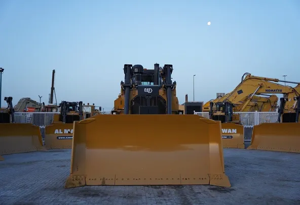 Like-New Cat D9 GC Large Bulldozer 2022 | Al Marwan