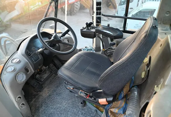 Used Volvo L220G Large Wheel Loader 2012 | Al Marwan