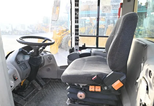 2013 Used Volvo L120F Wheel Loader Shovel