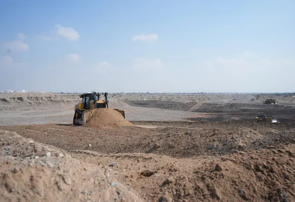 Bulldozers for rent, 22 ton, on action by al marwan