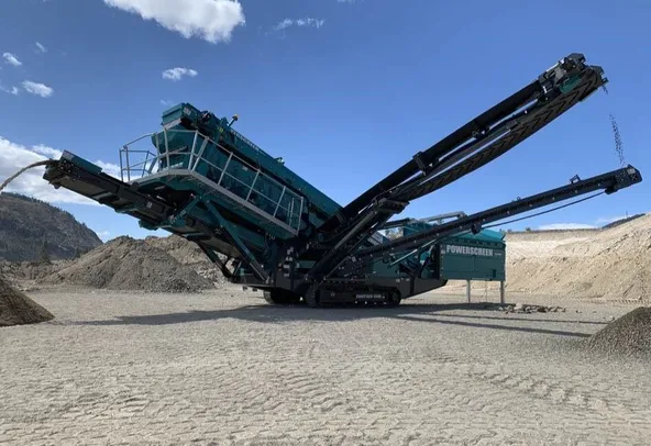New Powerscreen Chieftain 1500 3 Deck Screener for Sale