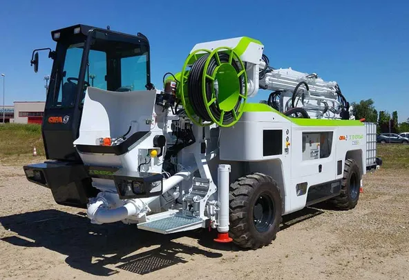 Cifa CSSE electric shotcrete pump front left view