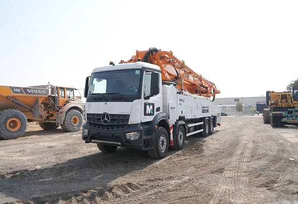 cifa_k56l_concrete_pump_truck_front_left_view