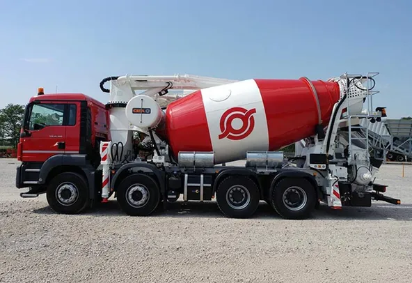 Cifa MK32L truck mixer pump left side view