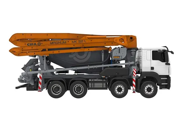 Cifa MK32L truck mixer pump side view