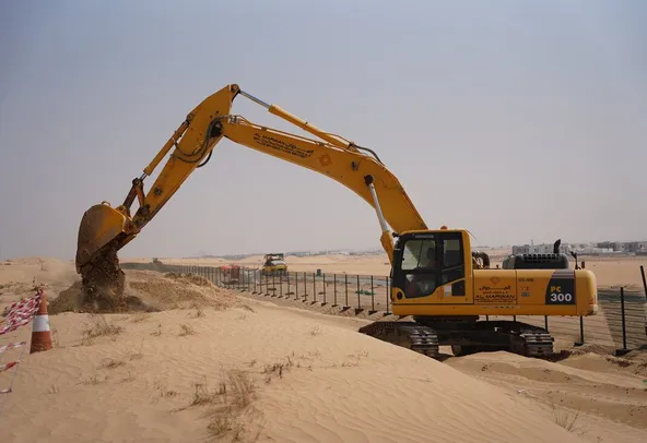 Rent Medium 30-Ton Track Excavators | Al Marwan